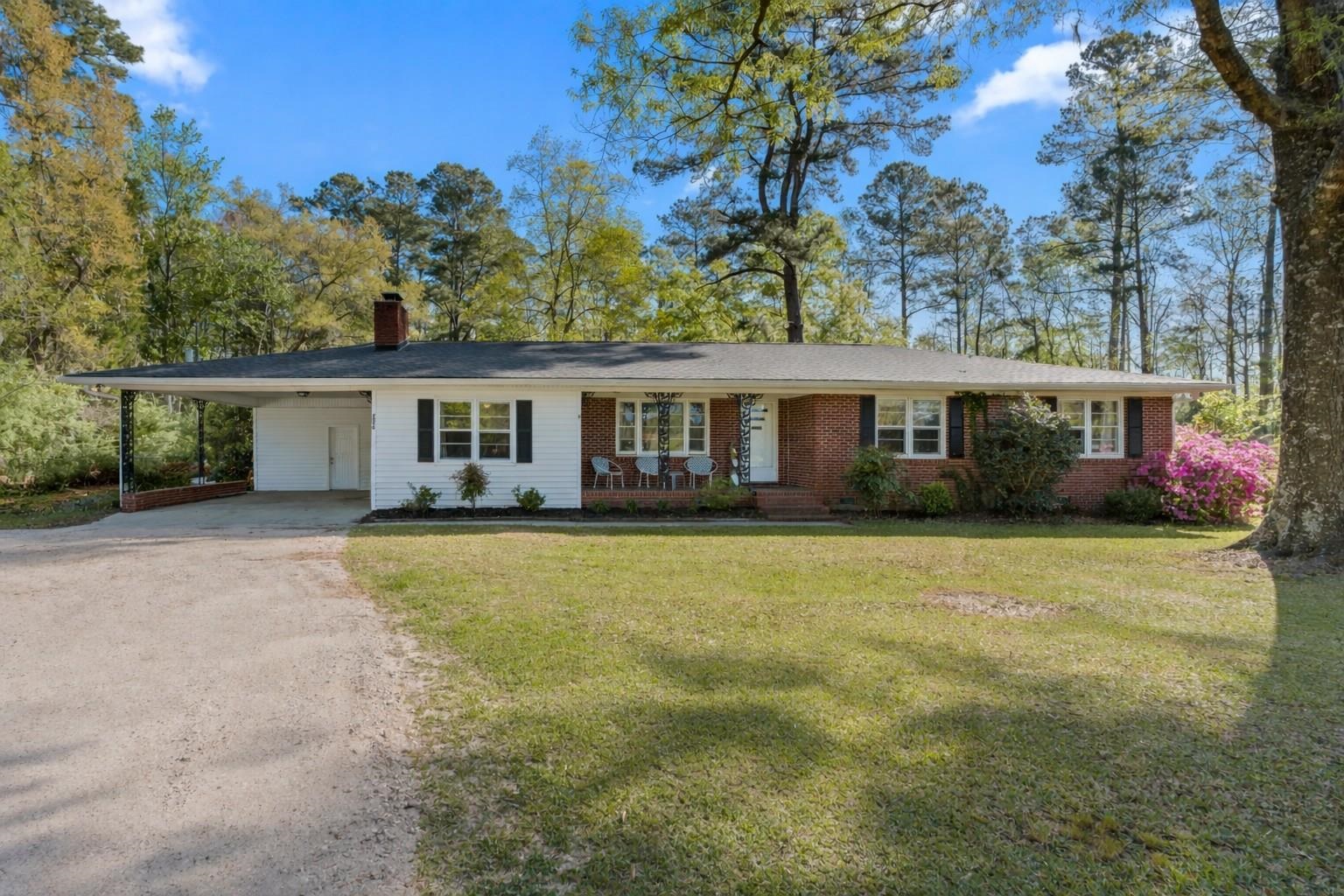 2090 Little Lamb Rd., Conway
