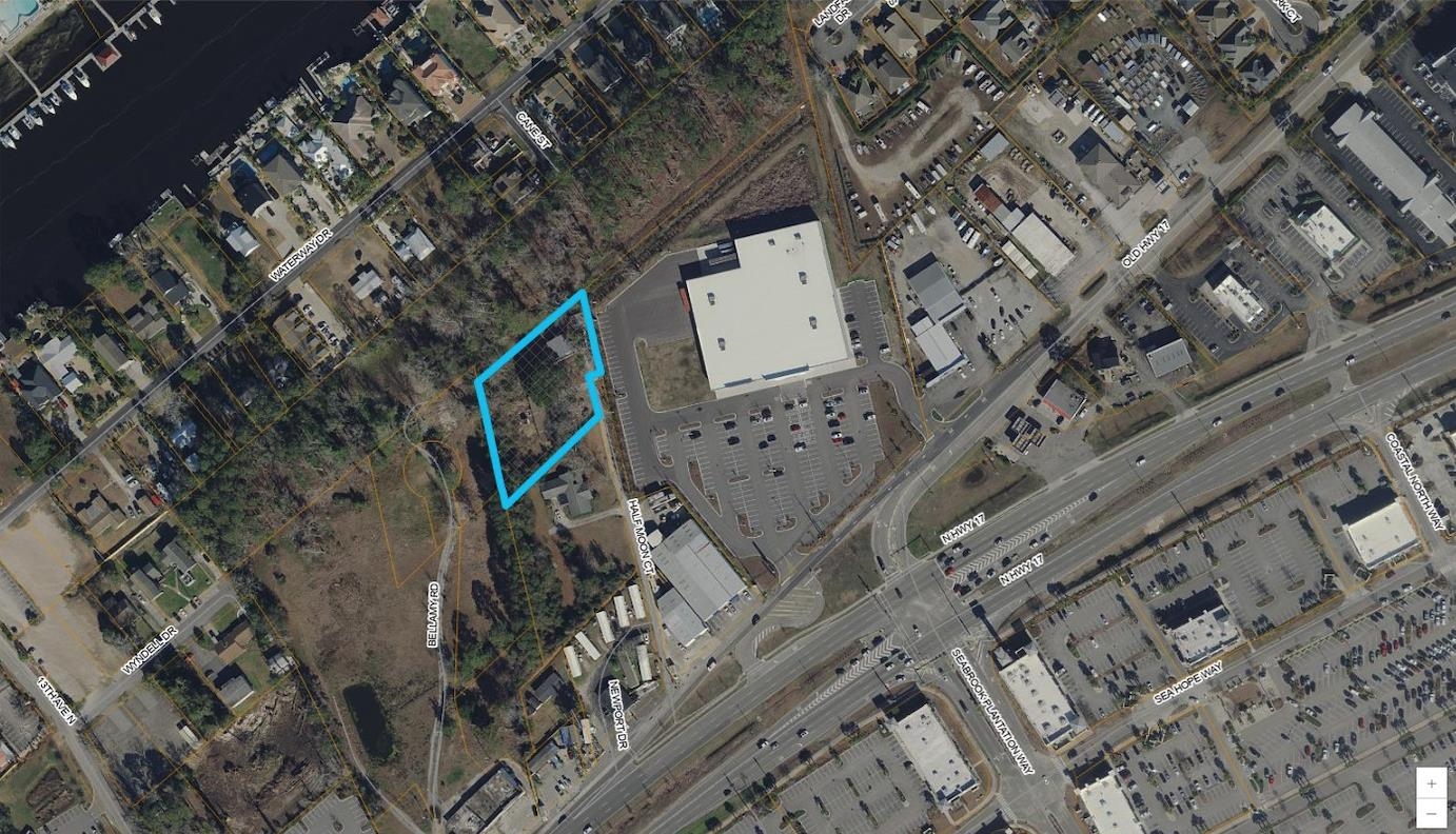 1327 Half Moon Ct., North Myrtle Beach