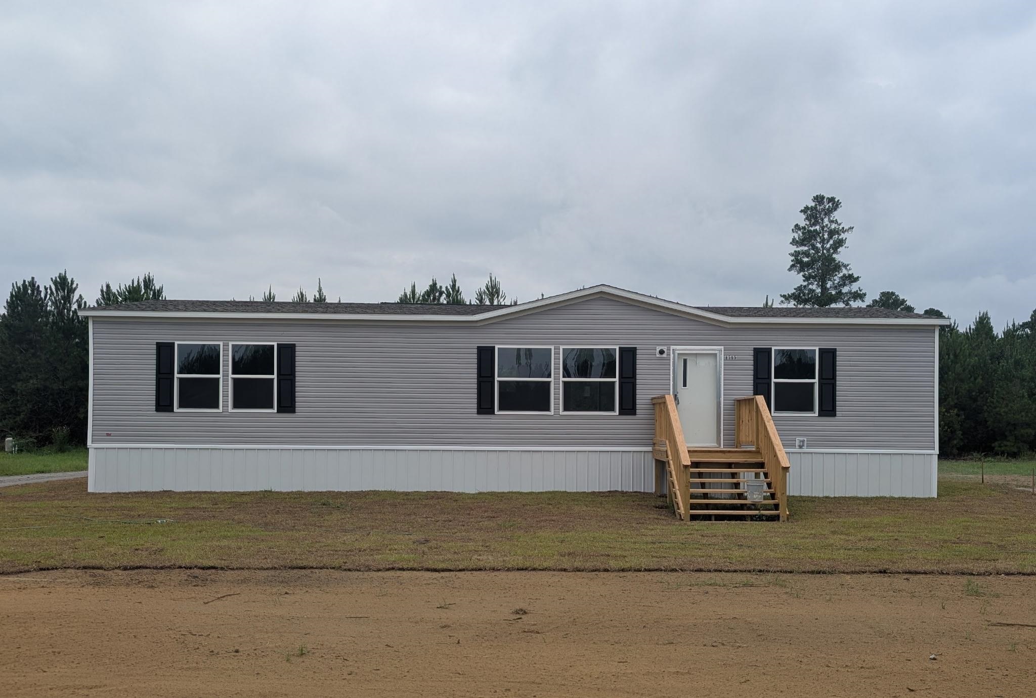 8565 Black Creek Rd., Nichols