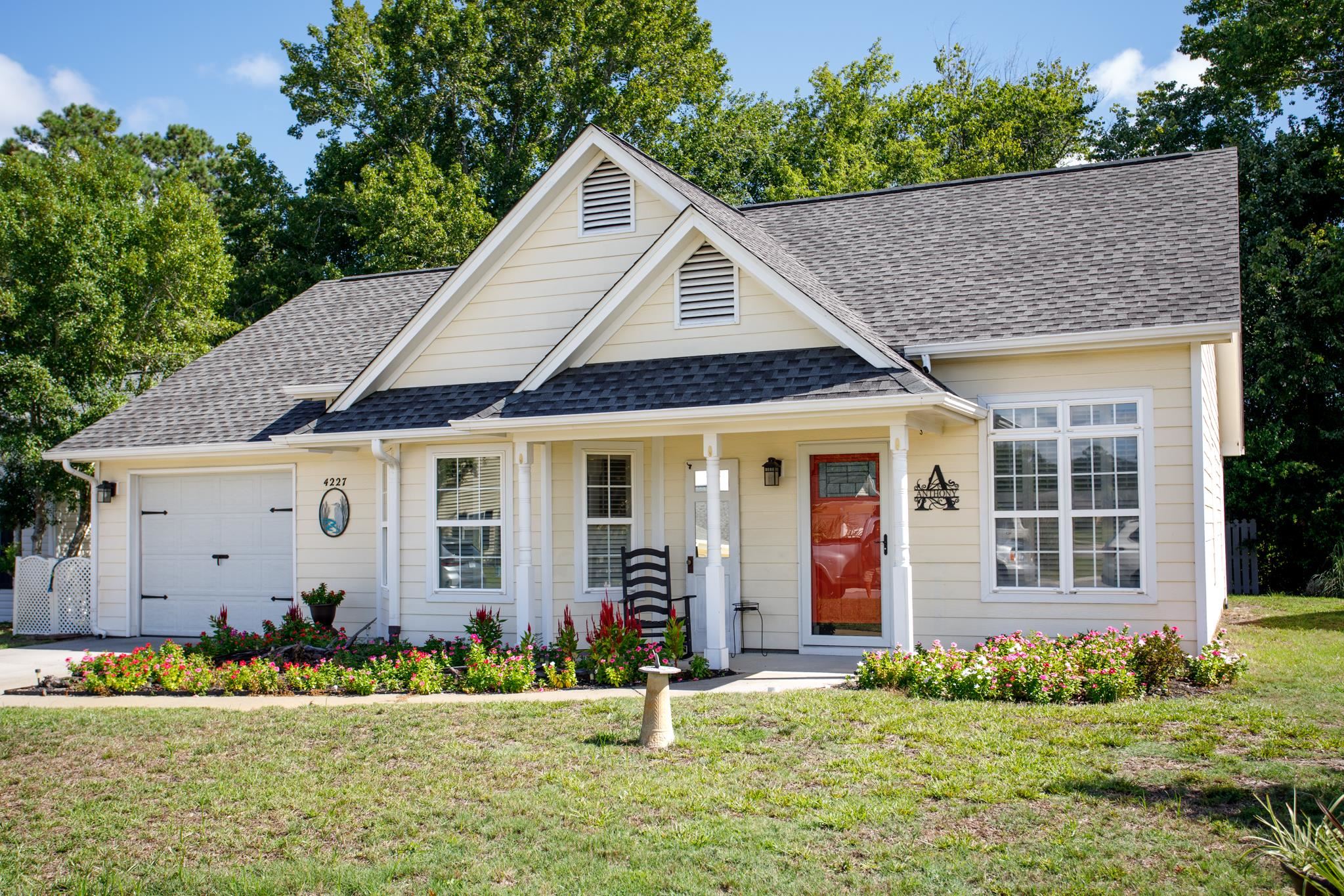 4227 Wrens Crossing, Little River