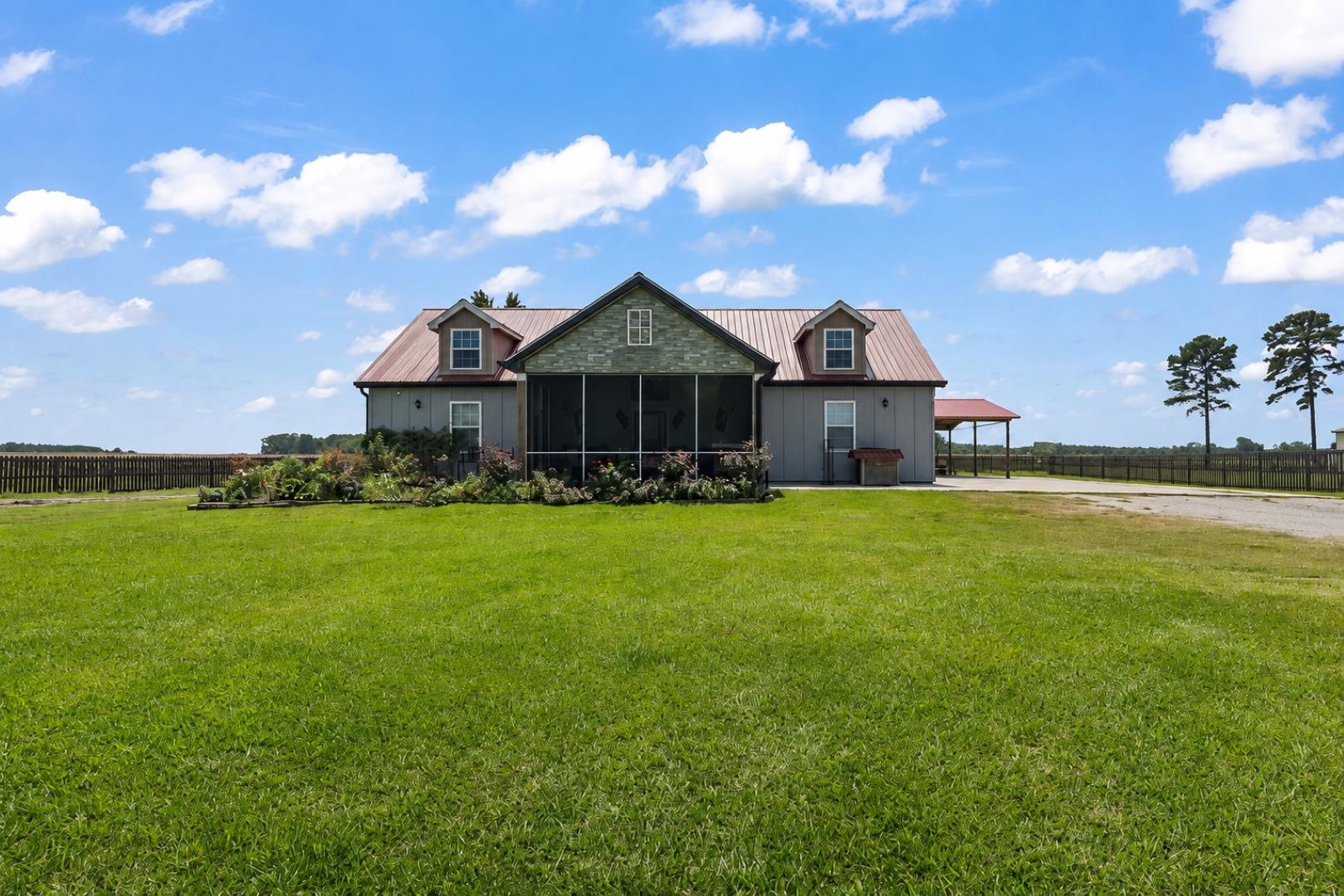 1170 Airport Rd., Loris