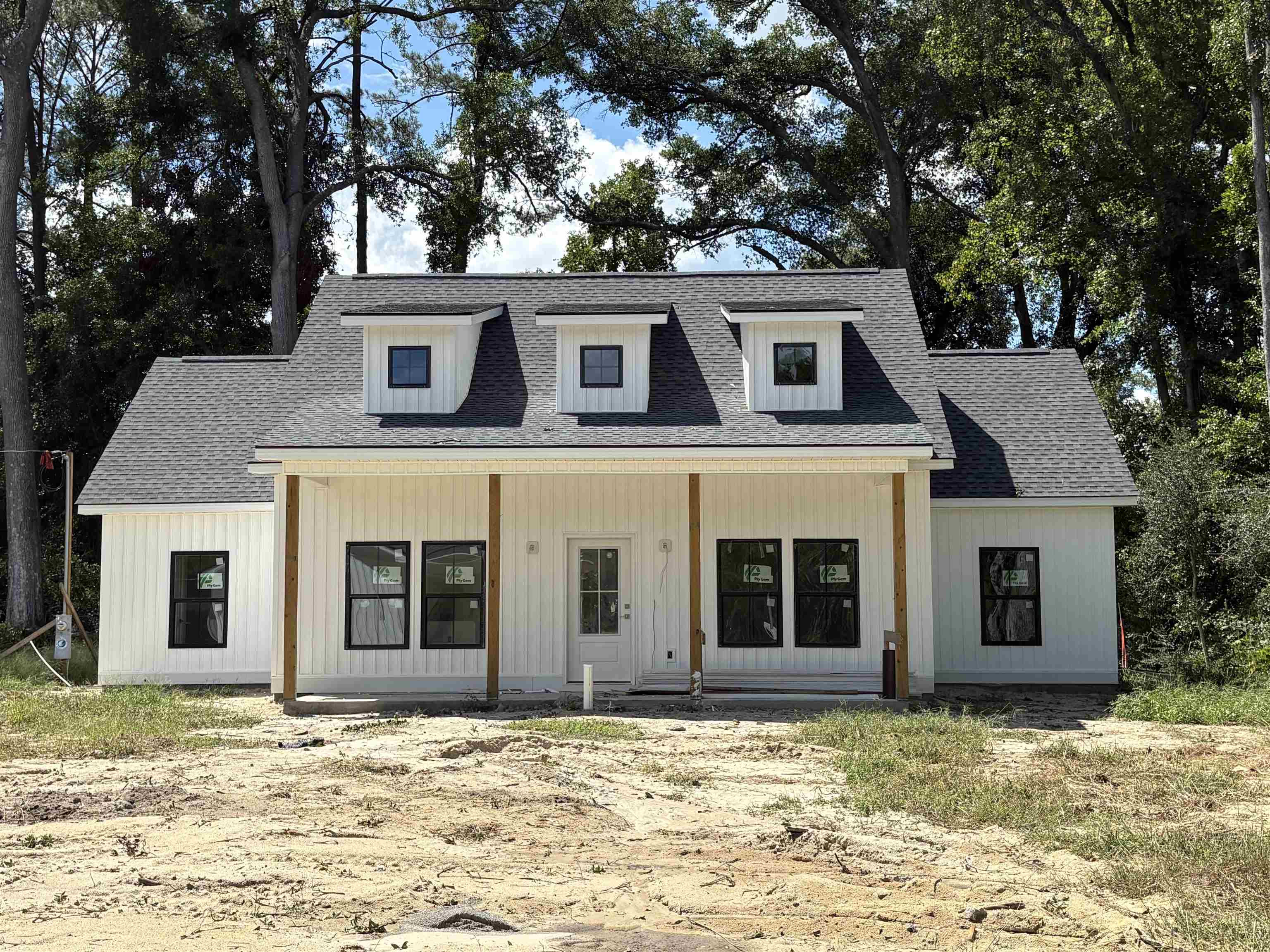 4344 Mineola Ave., Little River