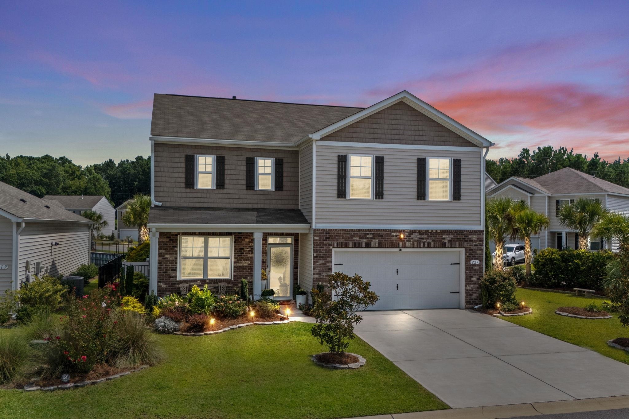 227 Pin Oak Dr., Murrells Inlet