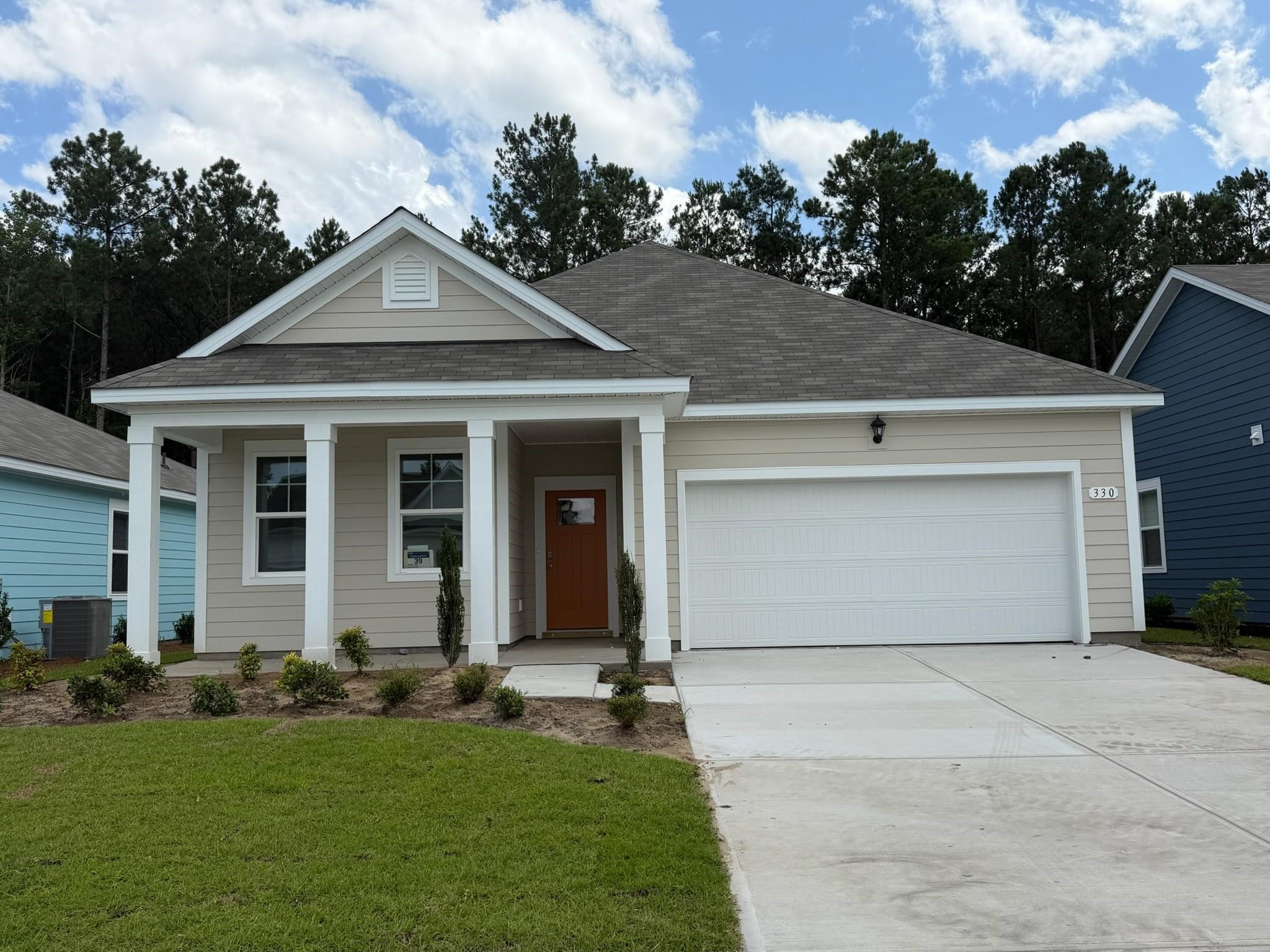 330 Ridley St, Longs