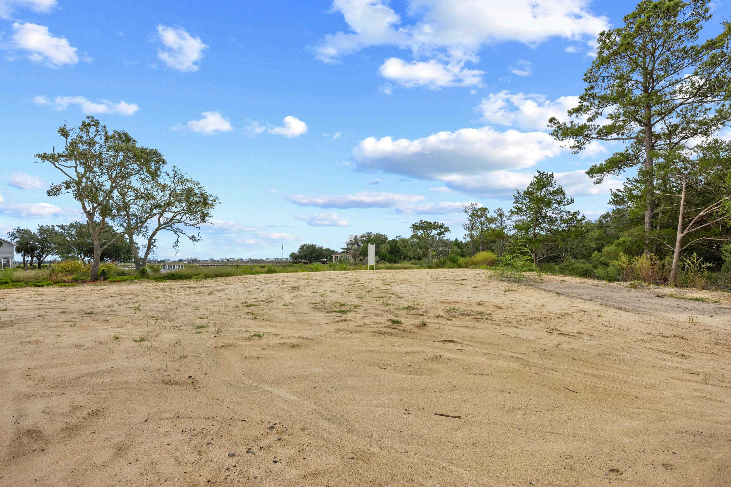 171 Melton Ave., Murrells Inlet