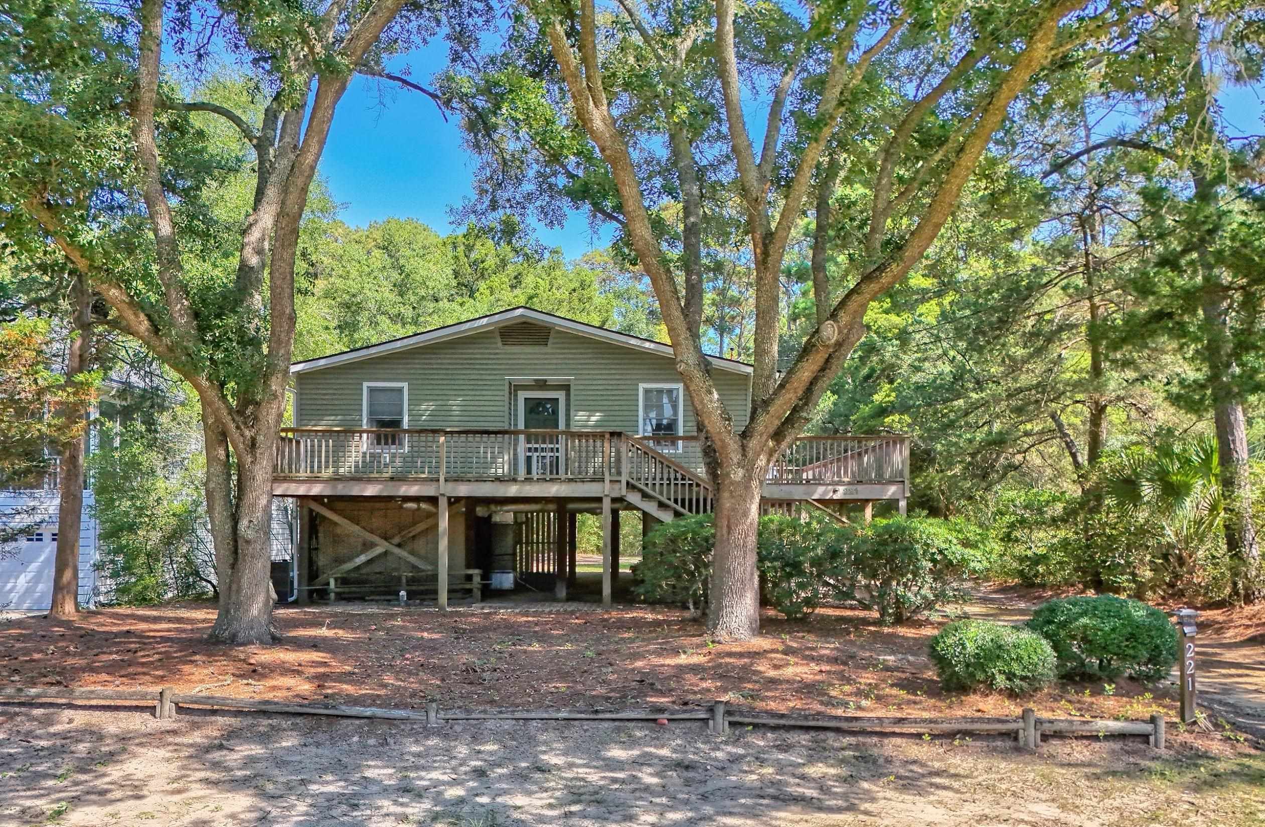 221 Windover Dr., Pawleys Island