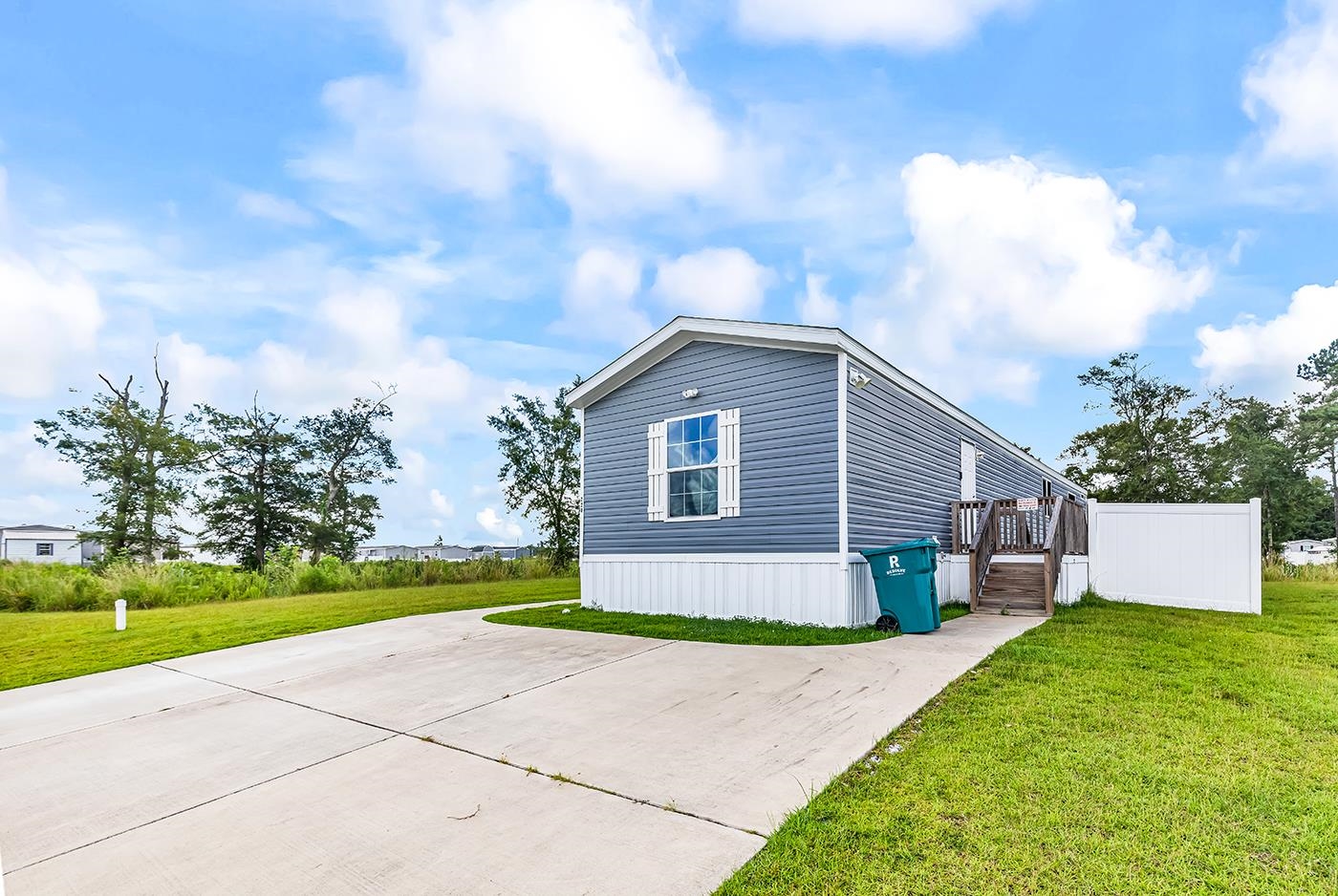 220 Air Stream Dr., Myrtle Beach