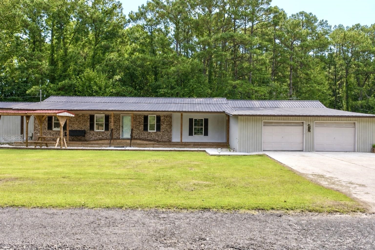 1530 Highway 646, Loris